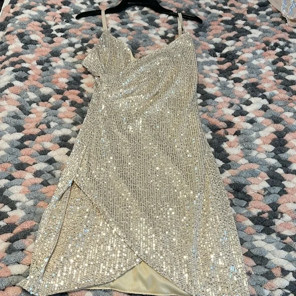 chic me sequin dress Chic me sequin dress